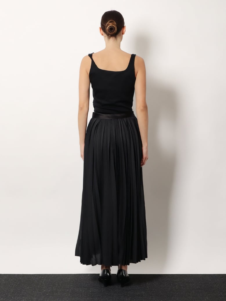 pleated skirt by Selfnex