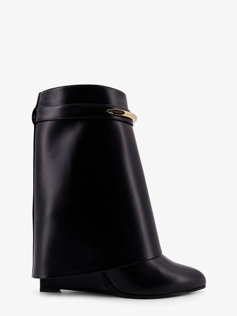 boots shark leather by Selfnex