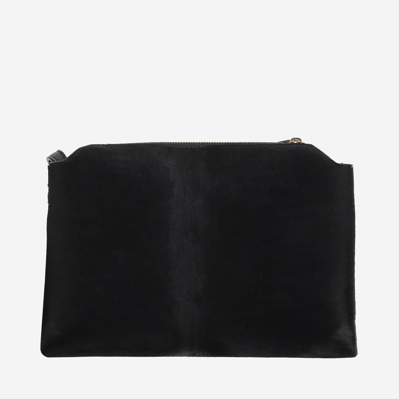 lina shoulder bag in suede leather by Selfnex