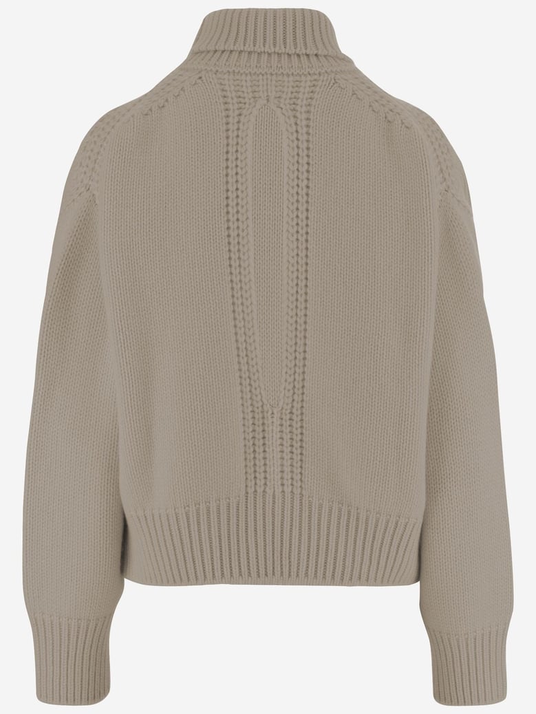 cashmere turtle neck sweater by Selfnex