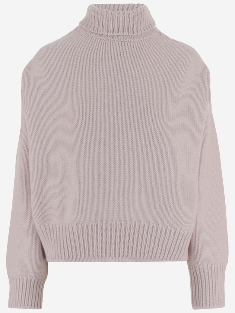 cashmere turtle neck sweater by Selfnex