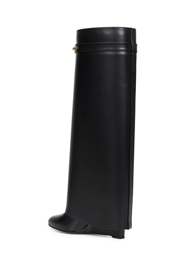 knee-high boots shark pinch black leather by Selfnex