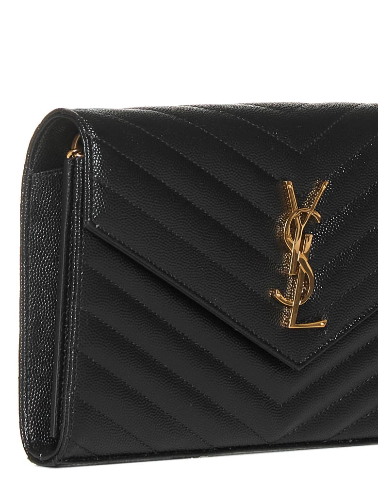 chain pouch cassandre black calfskin by Selfnex