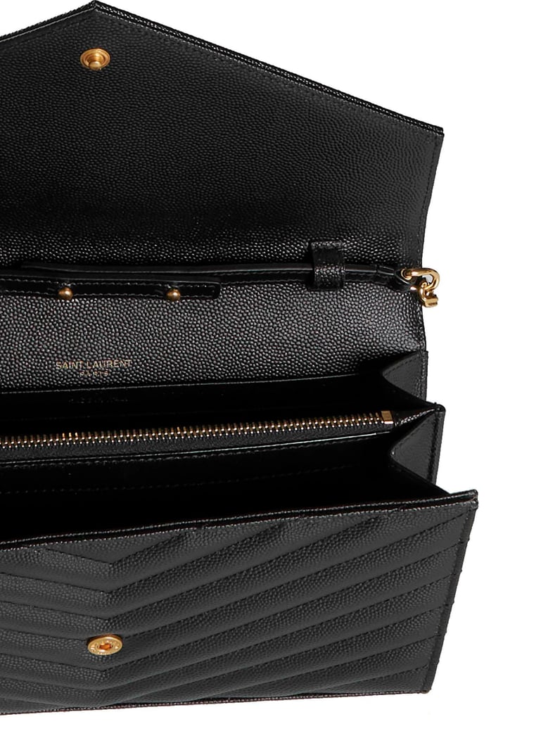 chain pouch cassandre black calfskin by Selfnex