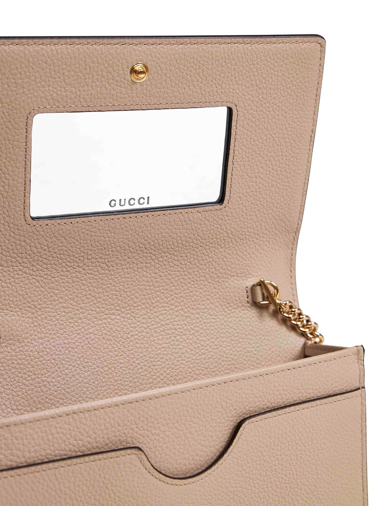 wallet on chain beige and white by Selfnex