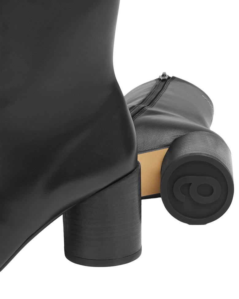 ankle boots anatomico black by Selfnex