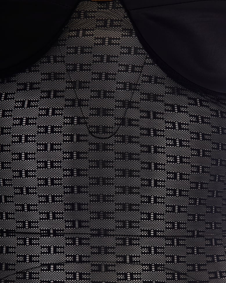 top black by Selfnex